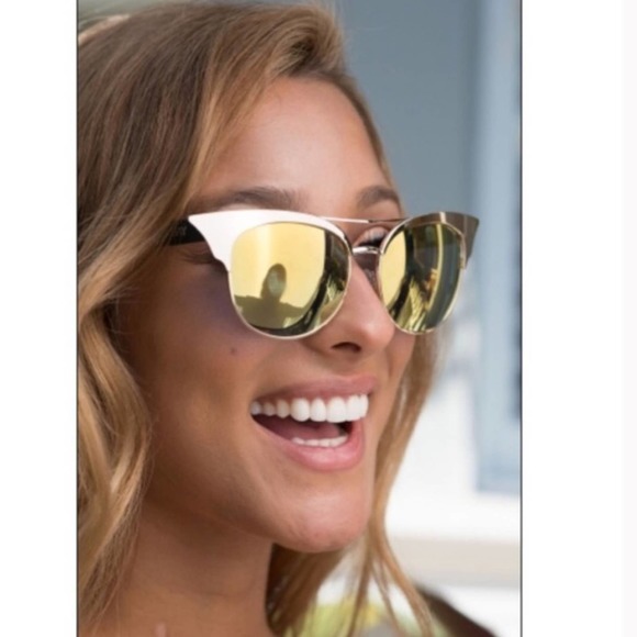 Quay Zig Gold Mirror Sunglasses - Picture 3 of 8